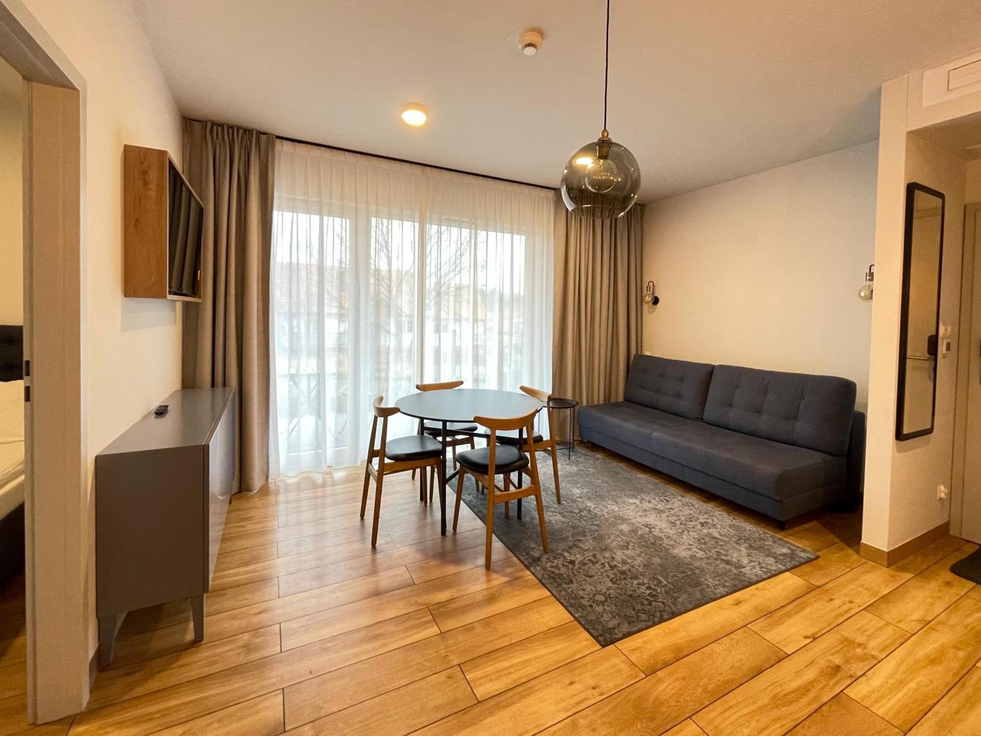 Aparthotel Anchoria Holiday Honest-Serwis Мехелинки Стая снимка